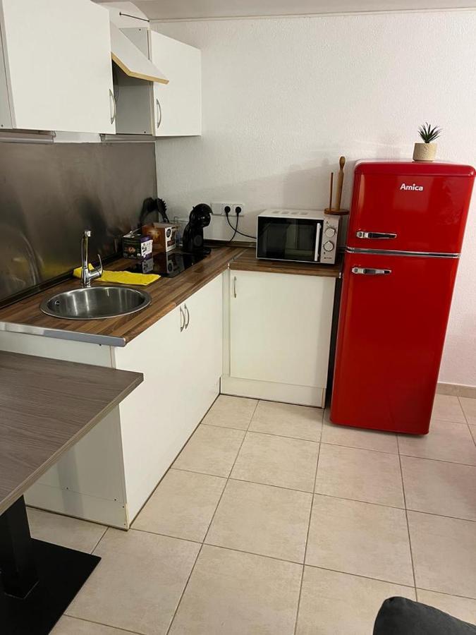 Apartament La Cova 佩拉达 外观 照片